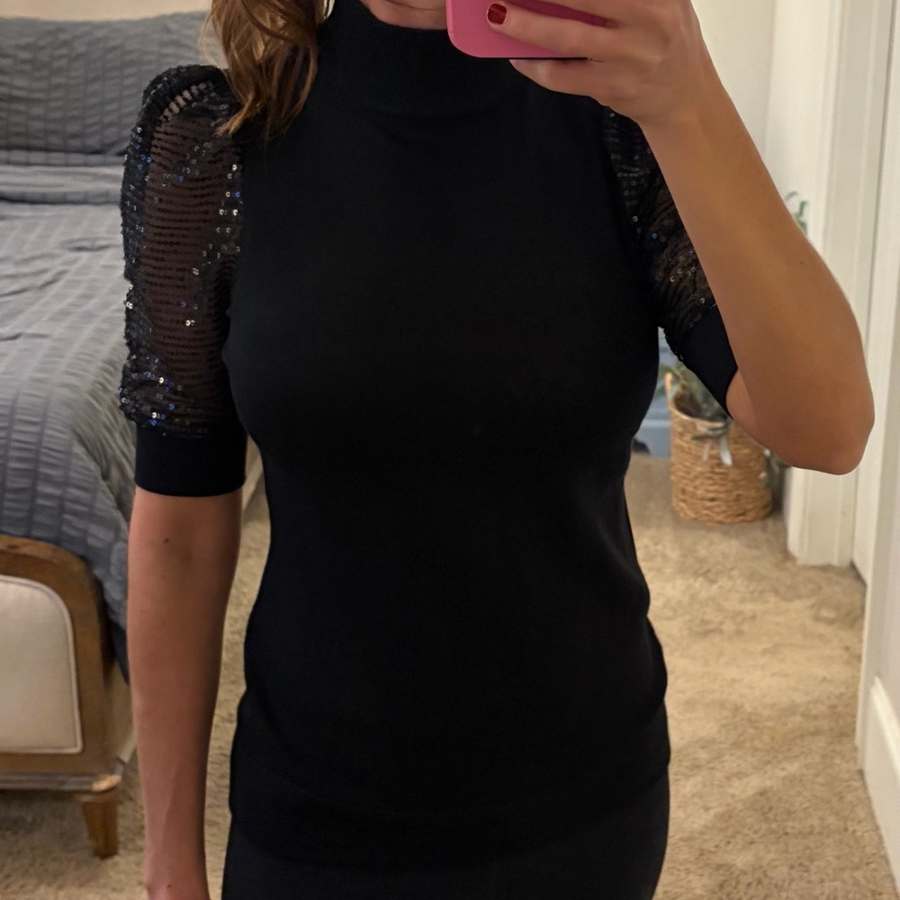 Carmen Marc Valvo Elegant Black Sequin Sleeve puff sleeve Women's Top
